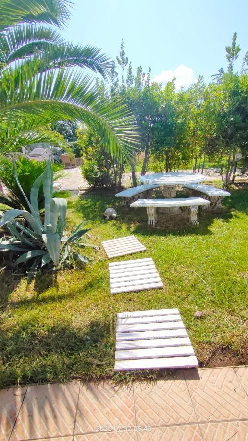 Pupillo Casa Vacanza Villa Francavilla Fontana Esterno foto